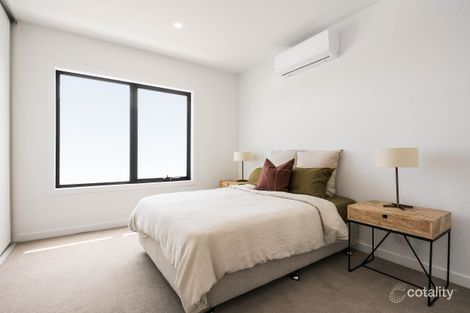 Property photo of 267 Waterhaven Boulevard Point Cook VIC 3030