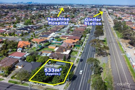 Property photo of 2 Stradbroke Drive St Albans VIC 3021