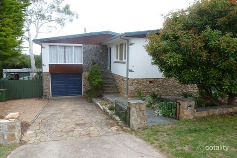 Property photo of 12 Hillbar Rise Karabar NSW 2620