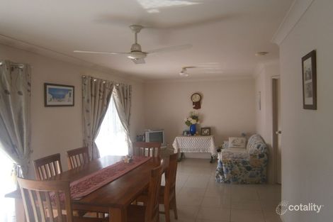 11 Rose Cres, Fitzgibbon, QLD 4018