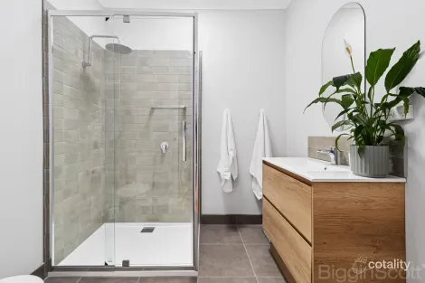 Property photo of 16 Codrington Street Newstead VIC 3462