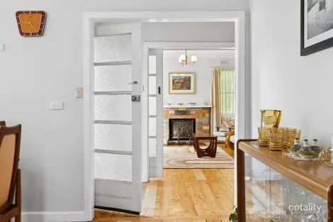 Property photo of 16 Codrington Street Newstead VIC 3462