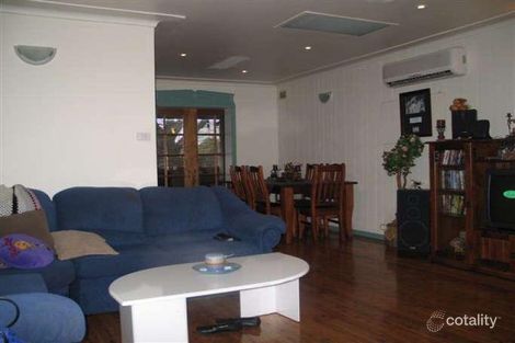 Property photo of 13 Lewin Crescent Bradbury NSW 2560