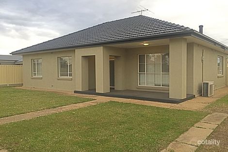 9 Milburn St, Ottoway, SA 5013