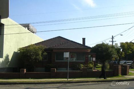 82 Kitchener Pde, Bankstown, NSW 2200