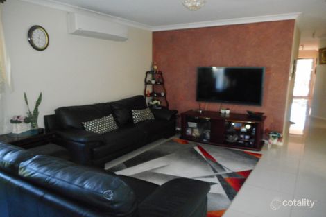 Property photo of 21 Webb Place Minto NSW 2566