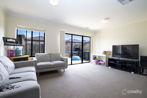 Property photo of 60 Wurrook Circuit North Geelong VIC 3215