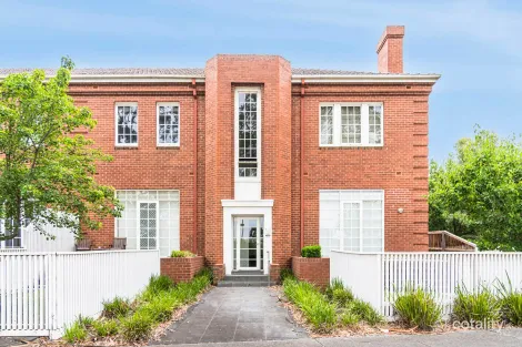 1/40 Linacre Dr, Bundoora, VIC 3083