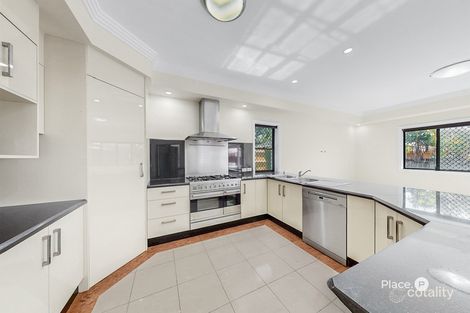 Property photo of 11 Gordon Place Parkinson QLD 4115