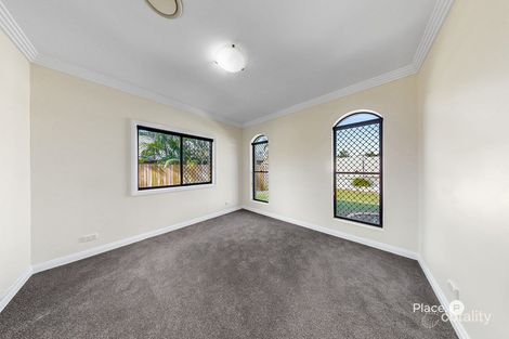 Property photo of 11 Gordon Place Parkinson QLD 4115