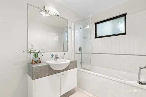 Property photo of 6/1 Lakehead Drive Sippy Downs QLD 4556