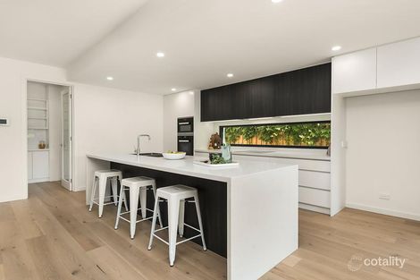 Property photo of 31A Carnarvon Road Strathmore VIC 3041