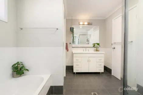 Property photo of 1029 Fairview Drive North Albury NSW 2640