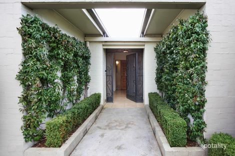 Property photo of 5 Nutfield Close Woodend VIC 3442