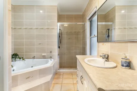 Property photo of 2 Farm Place Casino NSW 2470