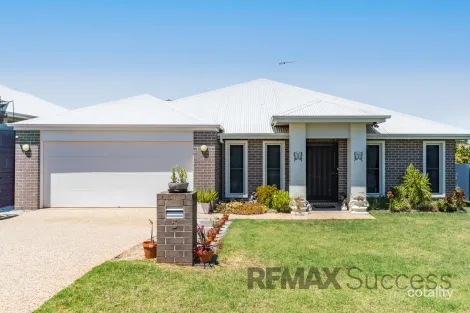 5 Mockridge St, Kearneys Spring, QLD 4350