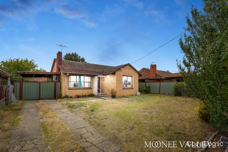 Property photo of 50 Emu Parade Jacana VIC 3047