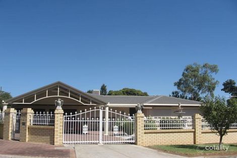 21 Hoover Rd, Hope Valley, SA 5090