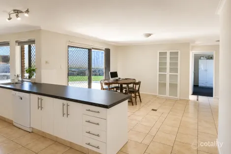 Property photo of 27 Ziedan Drive Mudgeeraba QLD 4213