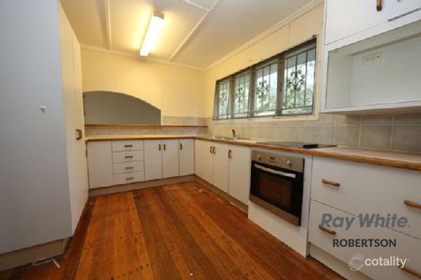 Property photo of 35 Casmaria Street Mansfield QLD 4122