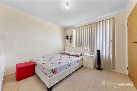Property photo of 2/20 Proctor Crescent Keilor Downs VIC 3038