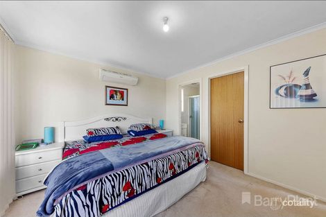 Property photo of 2/20 Proctor Crescent Keilor Downs VIC 3038