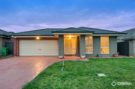 7 Griffith Mews, Pakenham, VIC 3810