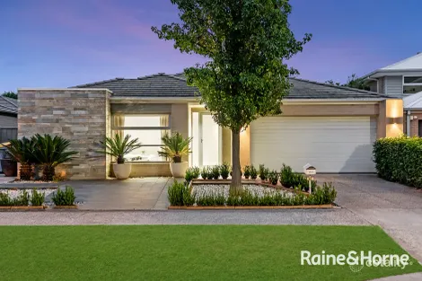 62 Prendergast Ave, Cranbourne East, VIC 3977