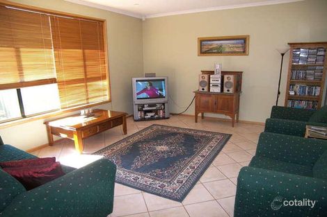 Property photo of 11 Toner Crescent Evanston Park SA 5116
