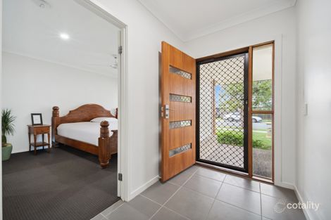 Property photo of 14 Wicker Road Park Ridge QLD 4125