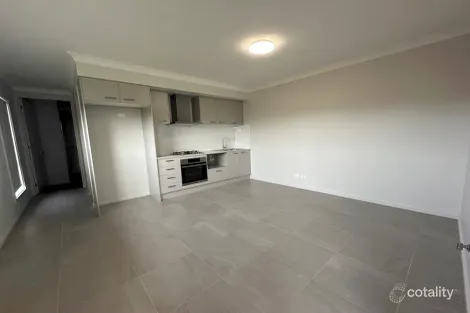 Property photo of 5 Wattawan Crescent Anambah NSW 2320