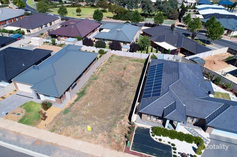 Property photo of 32 Willowbark Crescent Murray Bridge SA 5253