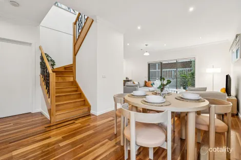 Property photo of 1/1 Box Street Reservoir VIC 3073