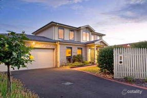 1/9 Barkly St, Mornington, VIC 3931