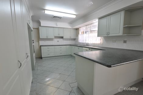 Property photo of 9 Blaxland Avenue Luddenham NSW 2745