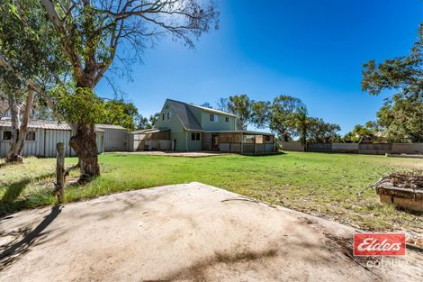 2 Leicester Cl, Deepdale, WA 6532