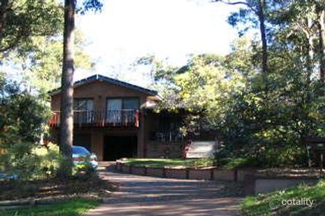 26 Charlton St, Eleebana, NSW 2282