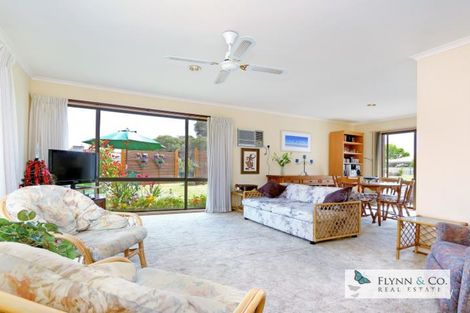 Property photo of 2/72 First Avenue Rosebud VIC 3939