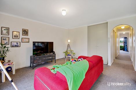 Property photo of 19 Sharrad Court Andrews Farm SA 5114