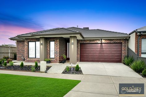 Property photo of 18 Willowmoore Grove Tarneit VIC 3029