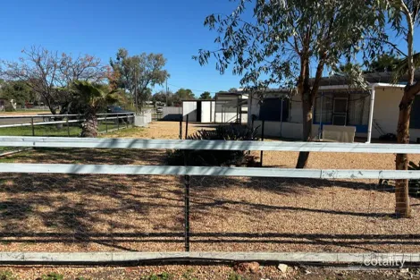 Property photo of 8 Gem Street Lightning Ridge NSW 2834