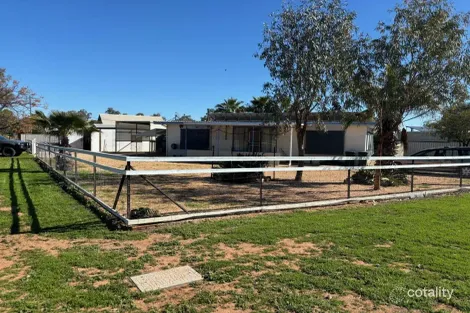 Property photo of 8 Gem Street Lightning Ridge NSW 2834