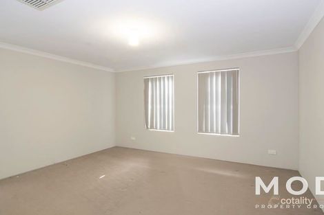 Property photo of 4A Kelly Street Cloverdale WA 6105