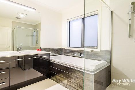 Property photo of 16 John Russell Road Cranbourne West VIC 3977