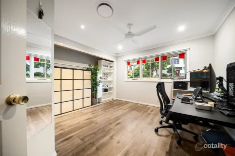 Property photo of 25 Strathfillan Way Kellyville NSW 2155