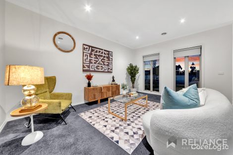 Property photo of 2/39 Darlingsford Boulevard Melton VIC 3337