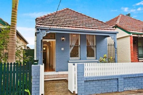 19 Canonbury Gr, Dulwich Hill, NSW 2203