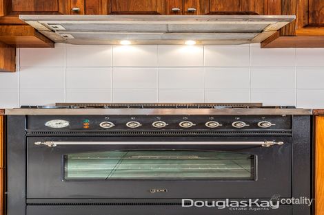 Property photo of 120 Derby Road Sunshine VIC 3020