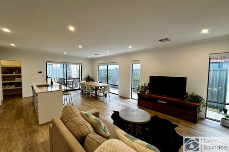 Property photo of 36 Hallam View Caversham WA 6055