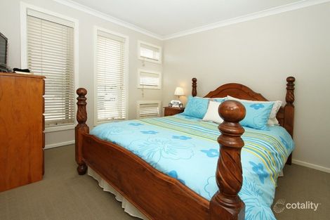 Property photo of 5 Millstream Pass Craigieburn VIC 3064